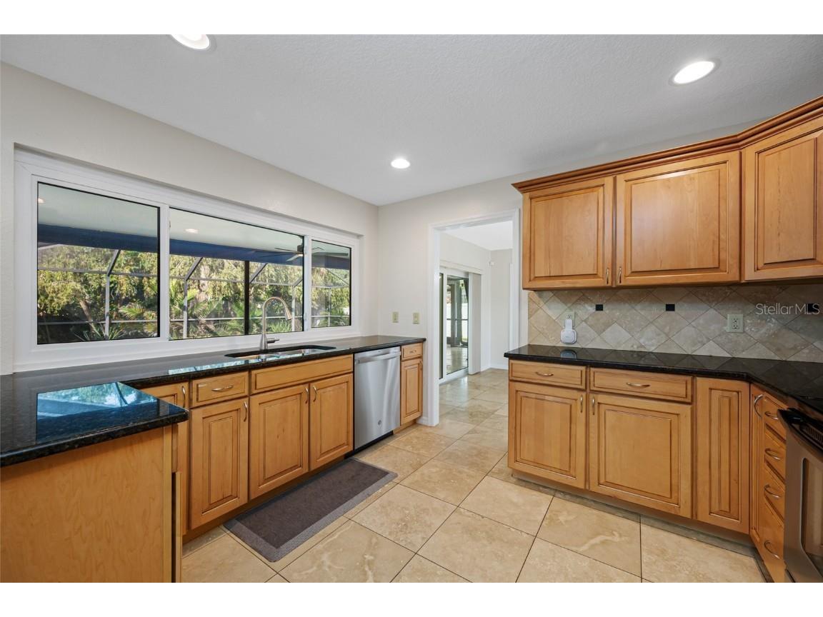 1114 Pelican Place Safety Harbor FL 34695 A4666323 image22