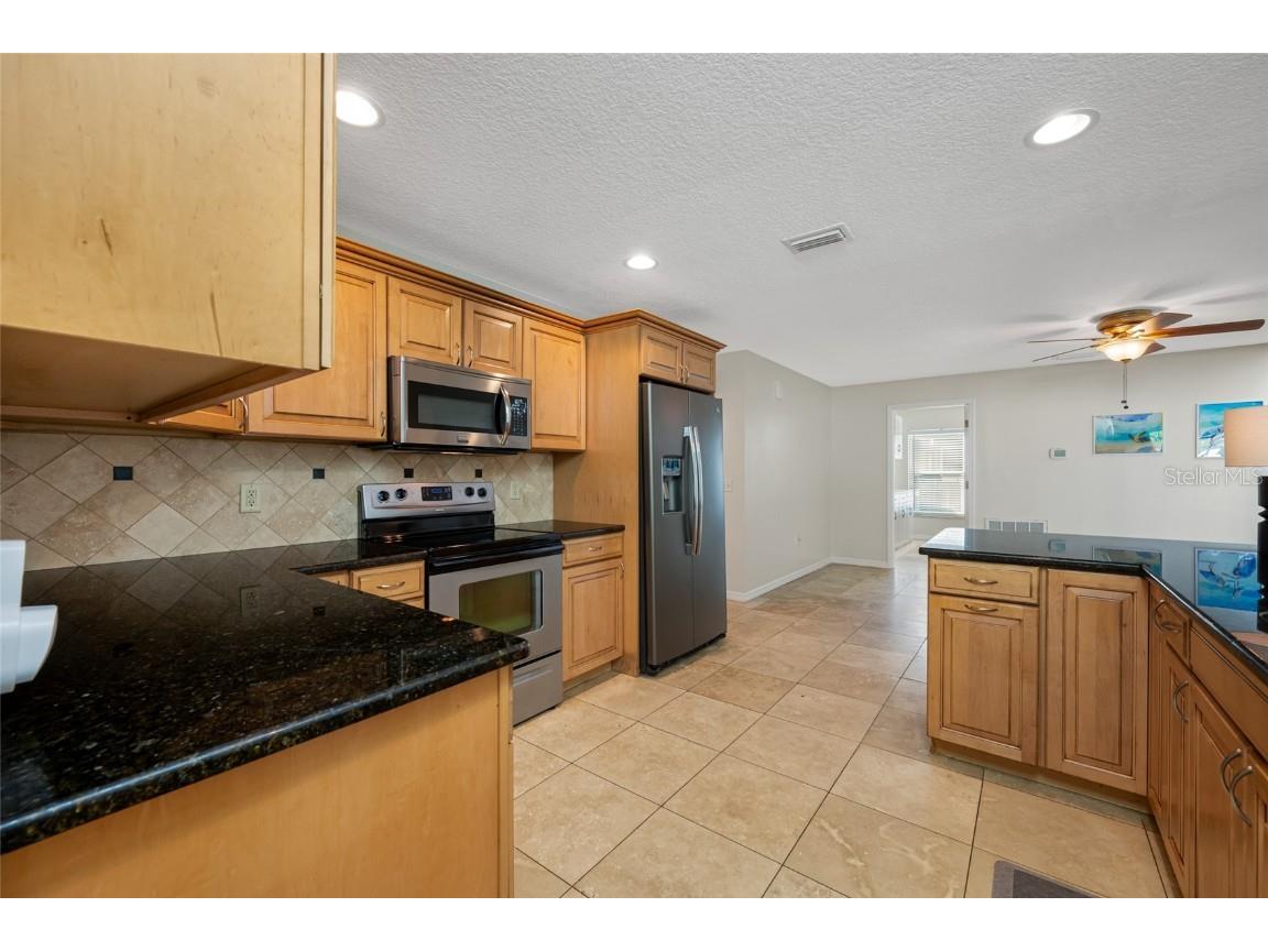 1114 Pelican Place Safety Harbor FL 34695 A4666323 image24