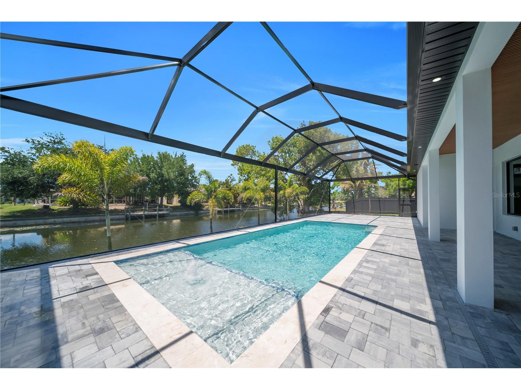 1114 Sw 8th Pl Cape Coral FL 33991 TB8505757 image2