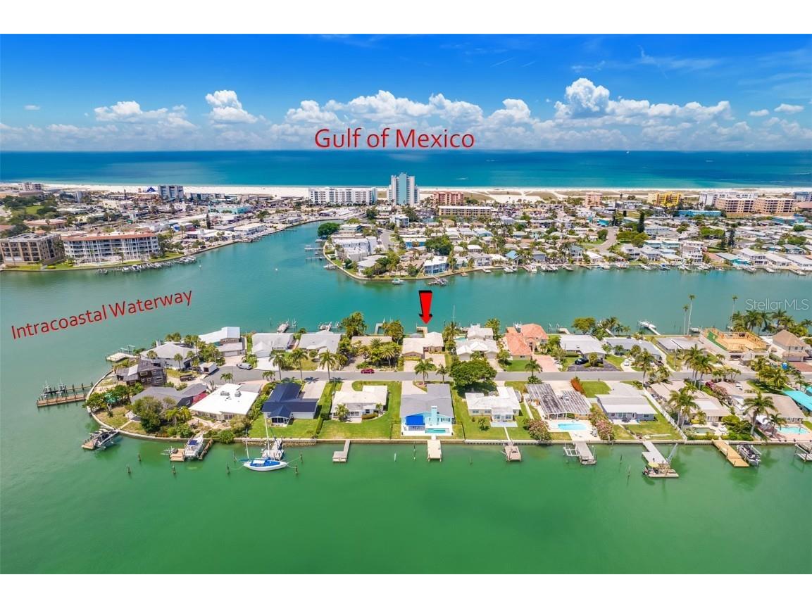 11140 4th Street E Treasure Island FL 33706 - BOCA CIEGA BAY U8203726 image1