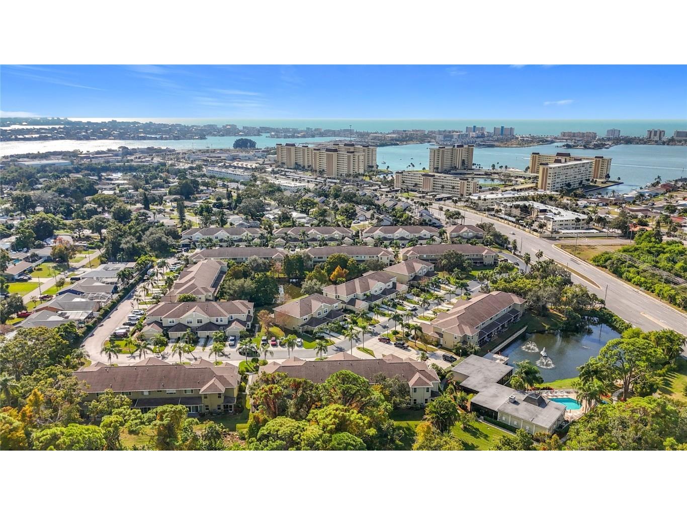 11142 Kapok Grand Circle Saint Petersburg FL 33708 TB8447615 image17