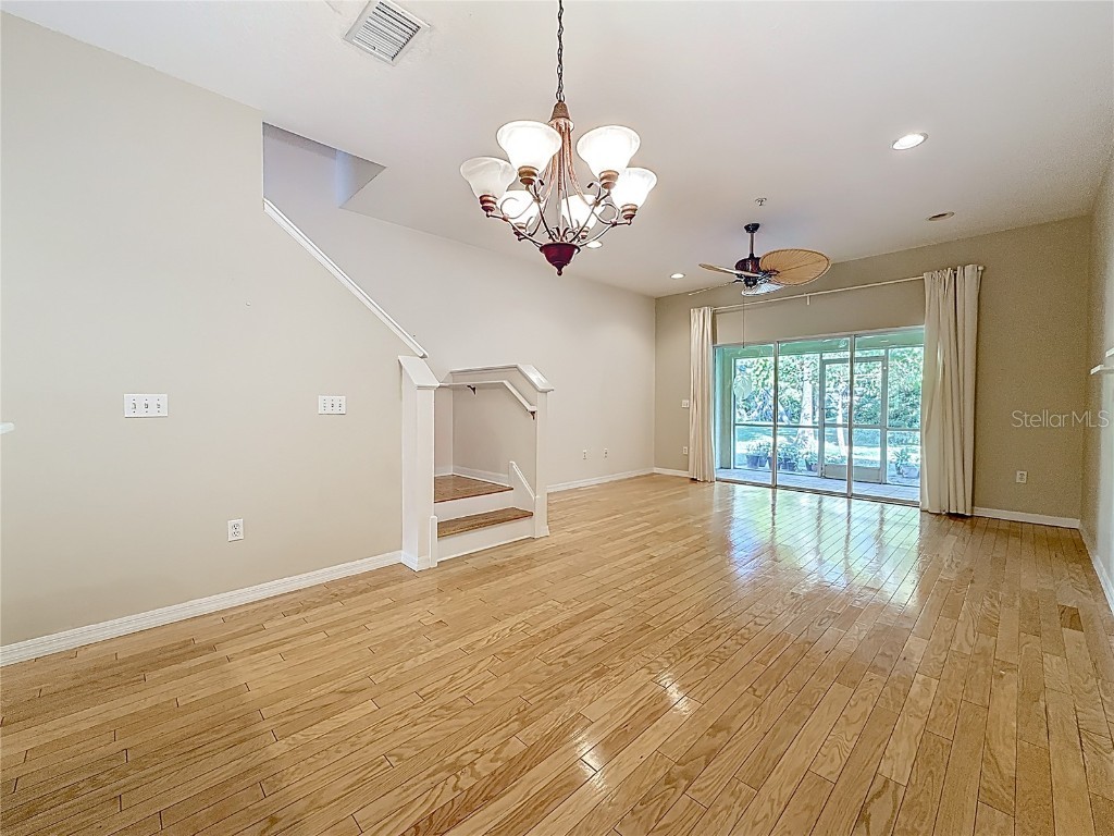 11142 Kapok Grand Circle Saint Petersburg FL 33708 TB8447615 image36