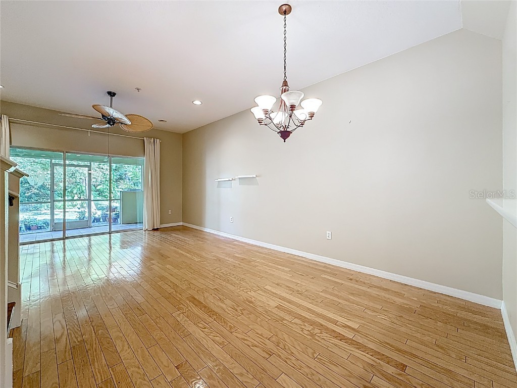 11142 Kapok Grand Circle Saint Petersburg FL 33708 TB8447615 image37