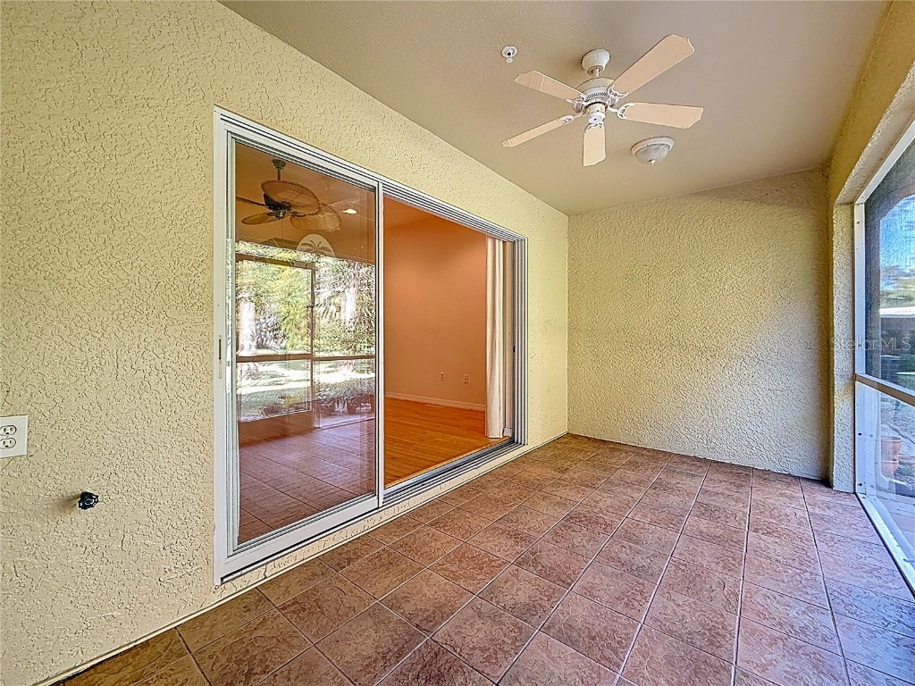 11142 Kapok Grand Circle Saint Petersburg FL 33708 TB8447615 image43