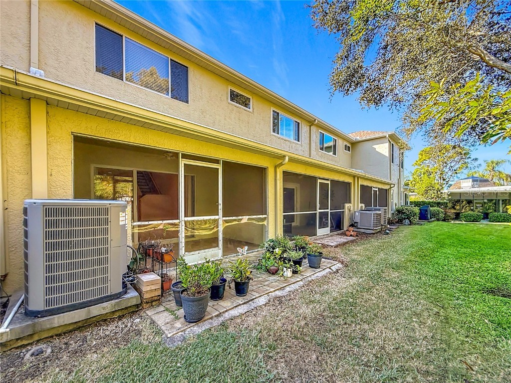 11142 Kapok Grand Circle Saint Petersburg FL 33708 TB8447615 image48