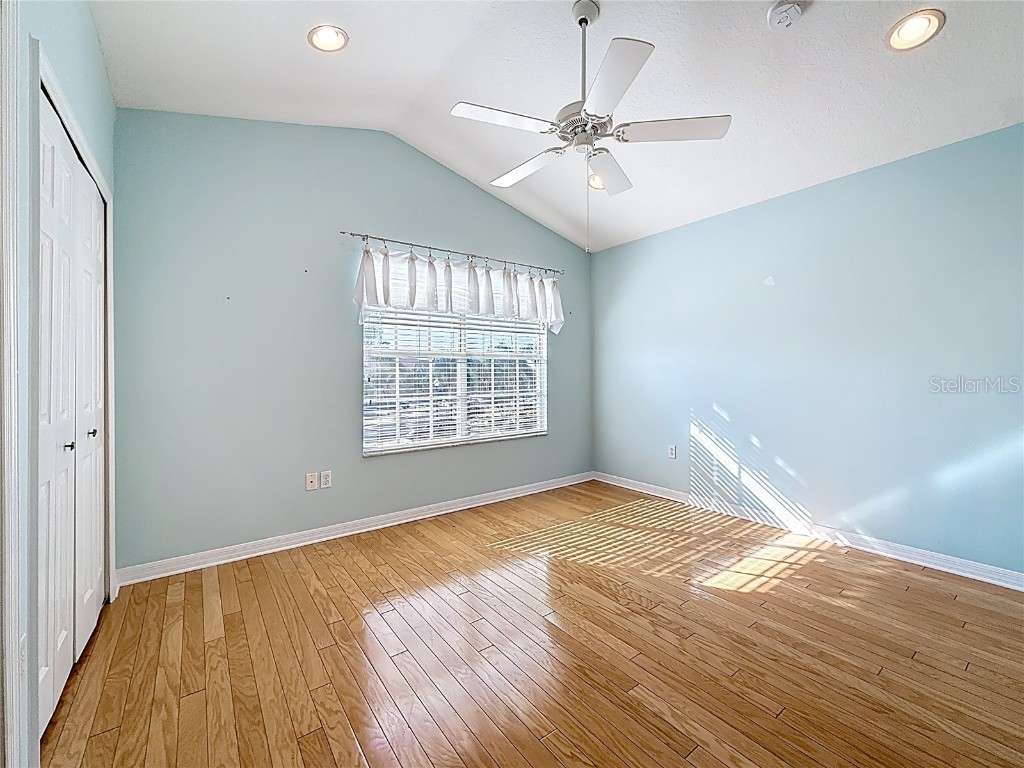 11142 Kapok Grand Circle Saint Petersburg FL 33708 TB8447615 image62