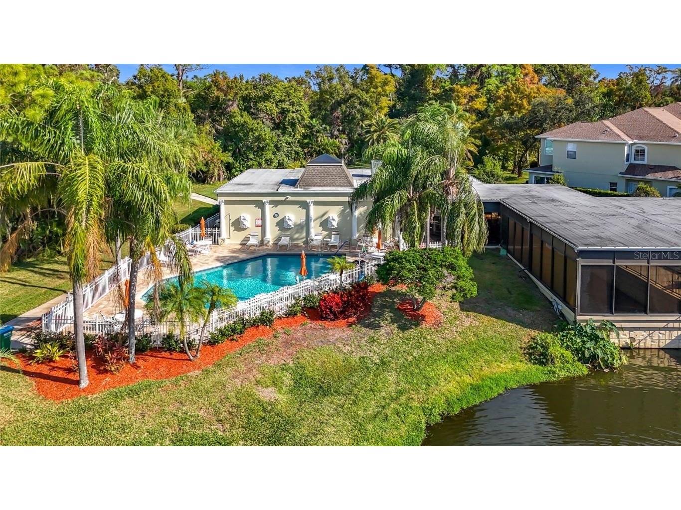 11142 Kapok Grand Circle Saint Petersburg FL 33708 TB8447615 image7