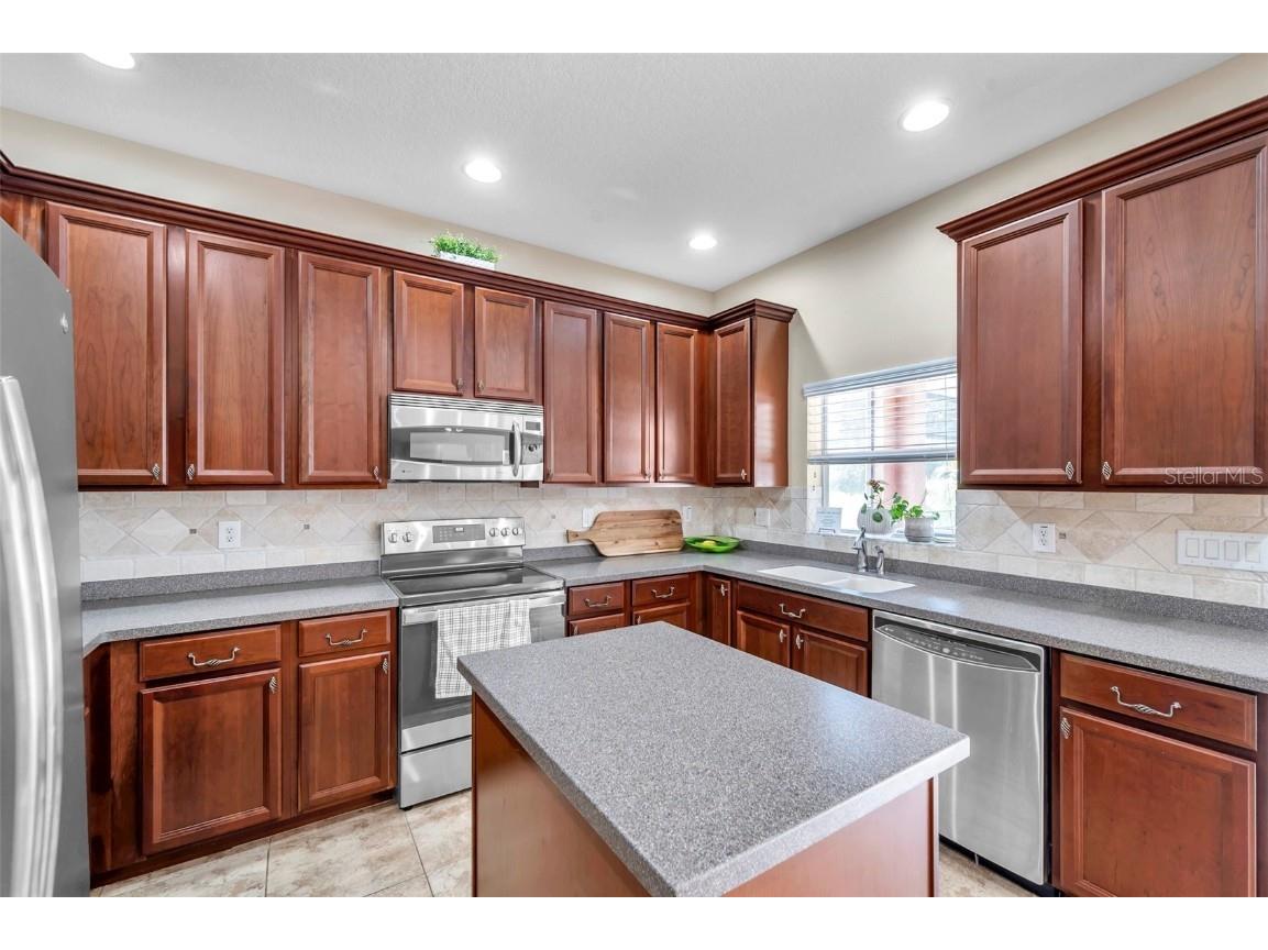 11144 Oyster Bay Circle New Port Richey FL 34654 - WEST MOON LAKE W7881030 image20