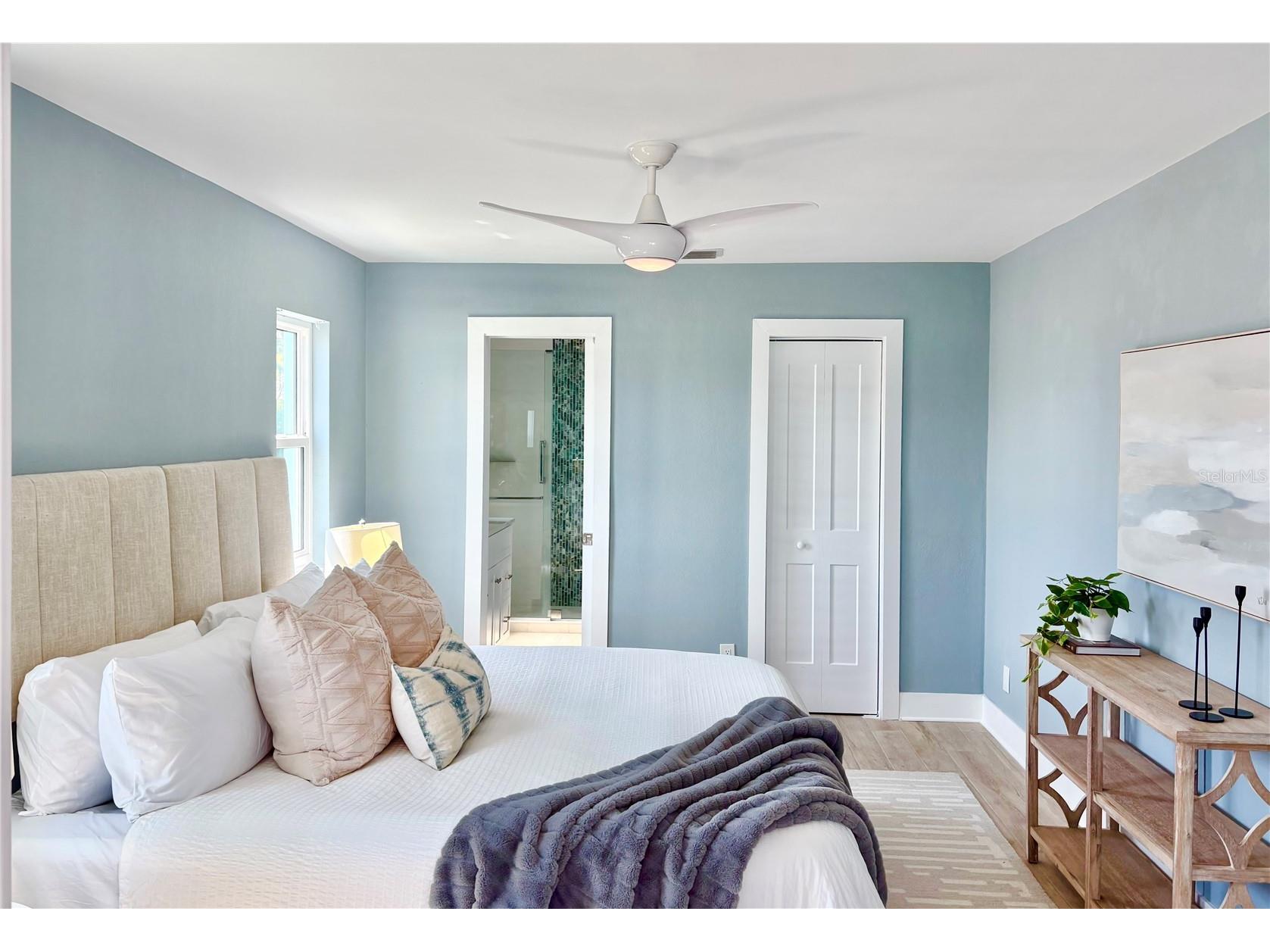11145 4th Street E Treasure Island FL 33706 - BOCA CIEGA BAY TB8472377 image3