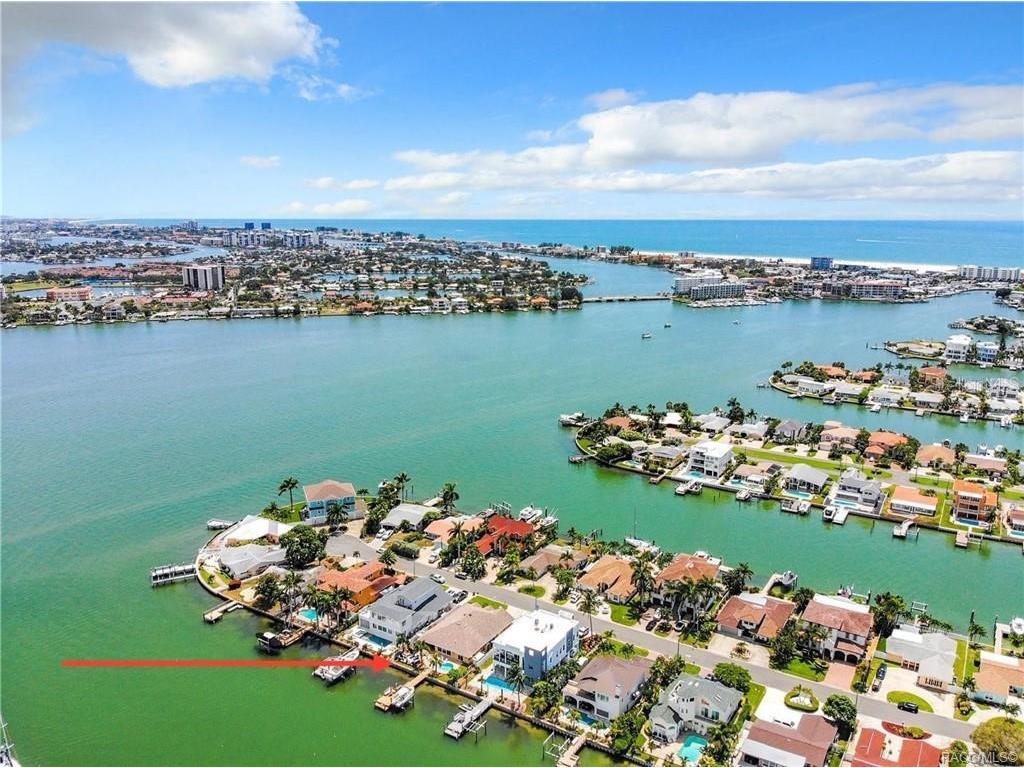 11145 8th Street E Treasure Island FL 33706 OM685825 image1