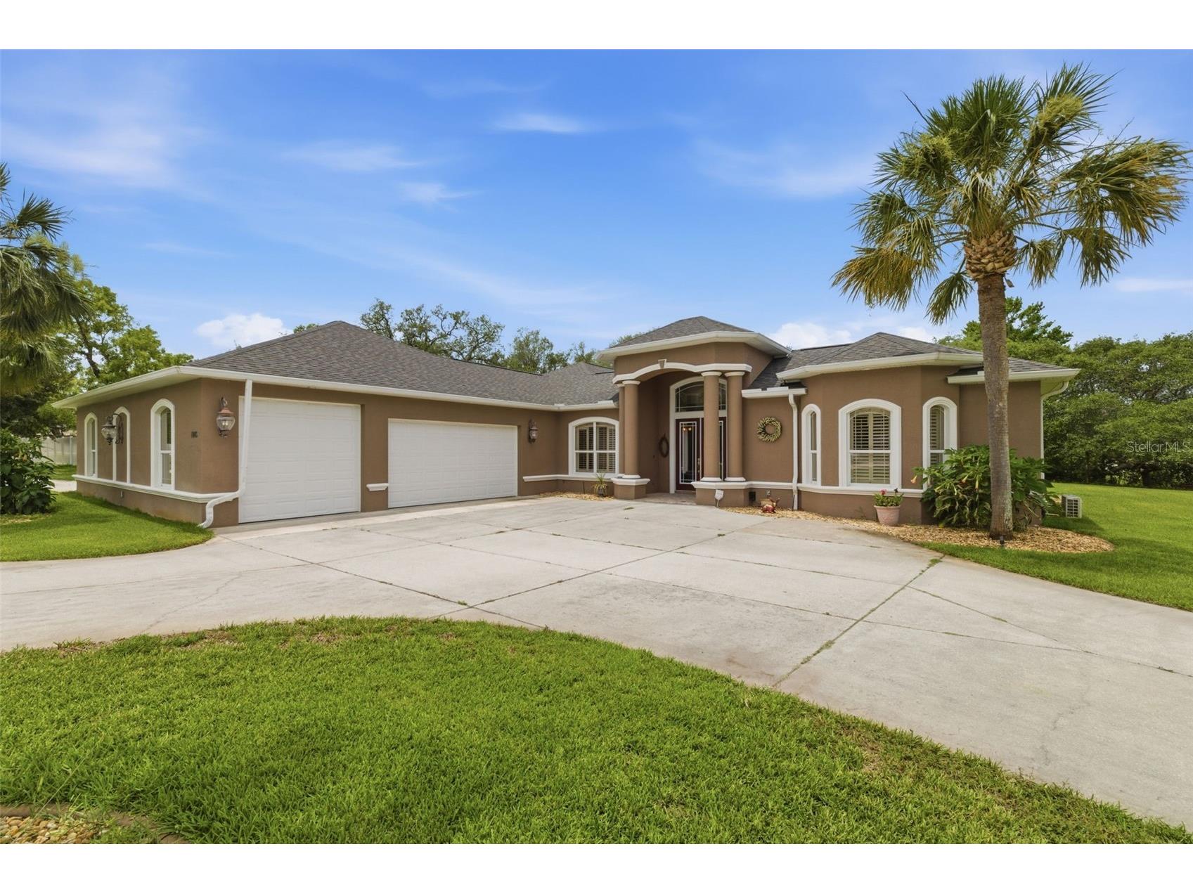 11145 Mountain Mockingbird Rd Weeki Wachee FL 34614 TB8514957 image1