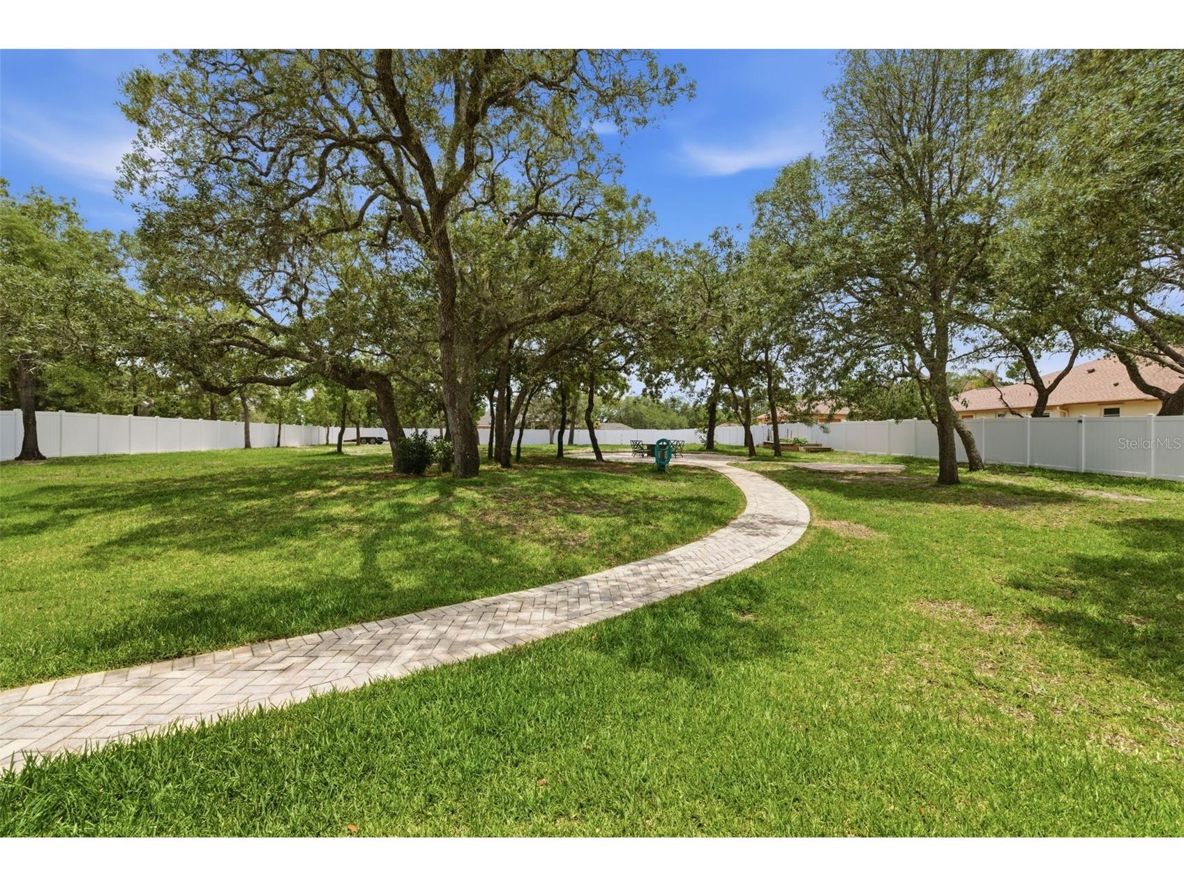 11145 Mountain Mockingbird Rd Weeki Wachee FL 34614 TB8514957 image15