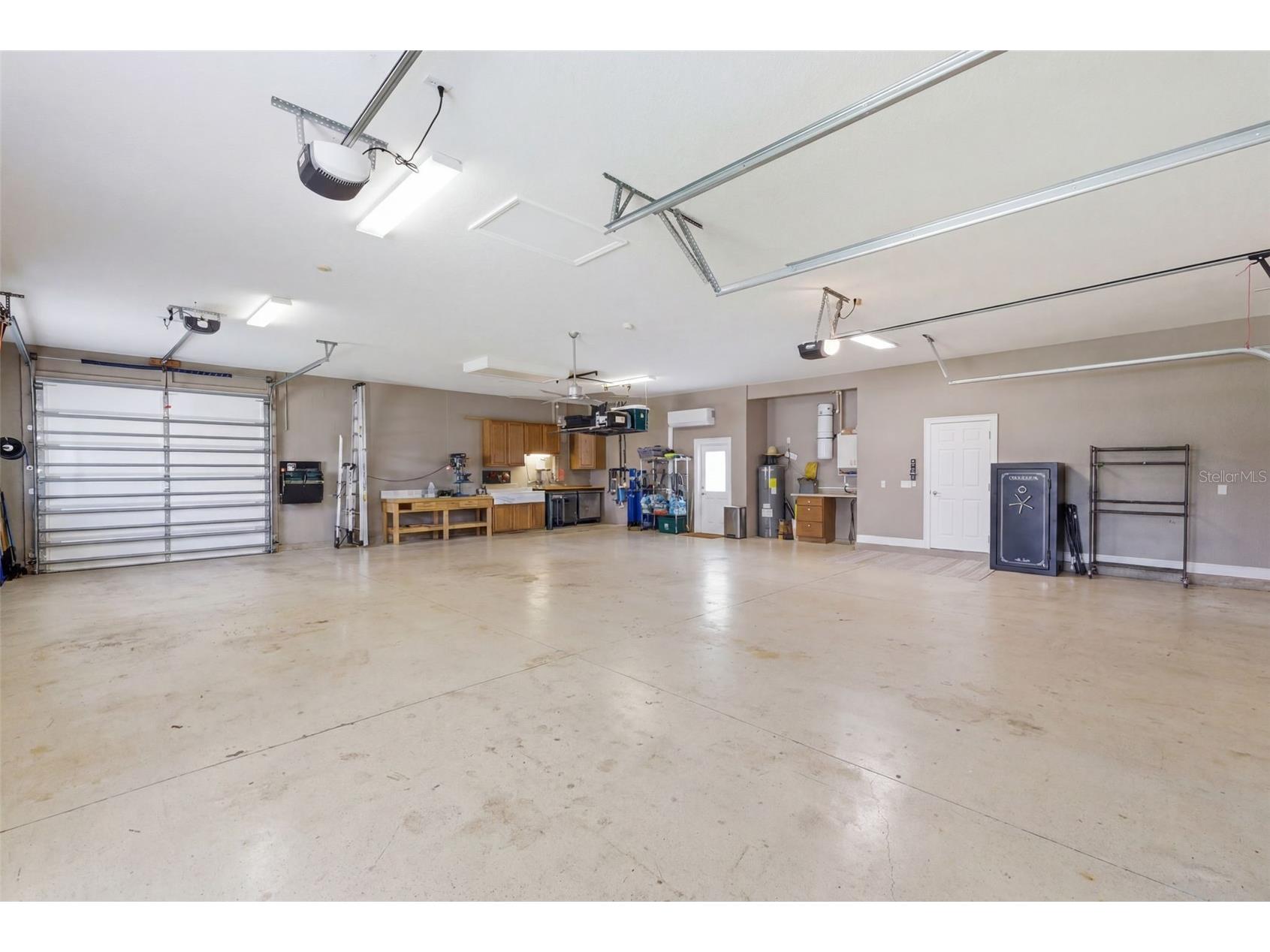 11145 Mountain Mockingbird Rd Weeki Wachee FL 34614 TB8514957 image26