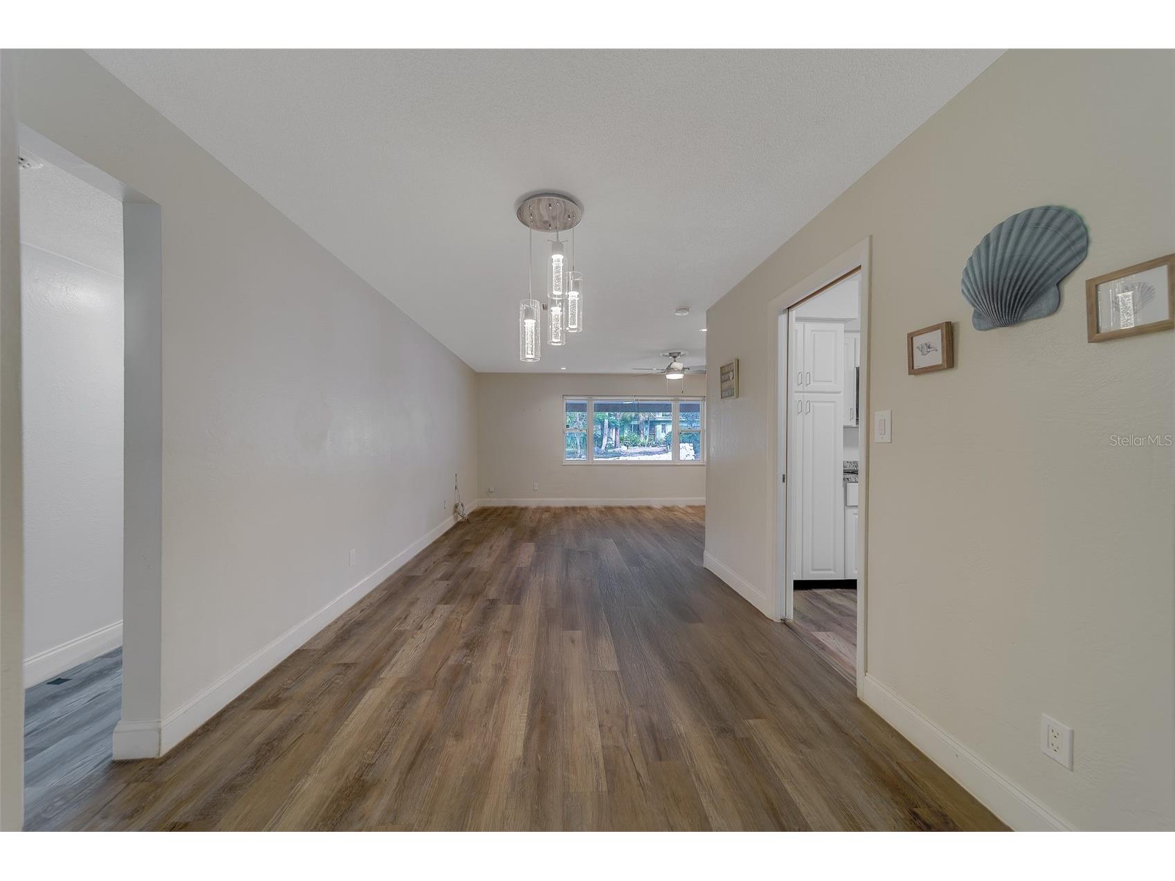 11146 51st Avenue N Saint Petersburg FL 33708 TB8462146 image10