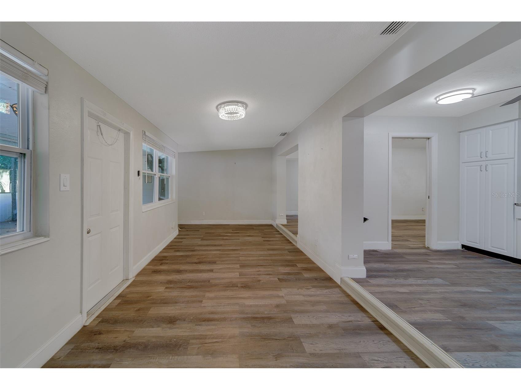 11146 51st Avenue N Saint Petersburg FL 33708 TB8462146 image29