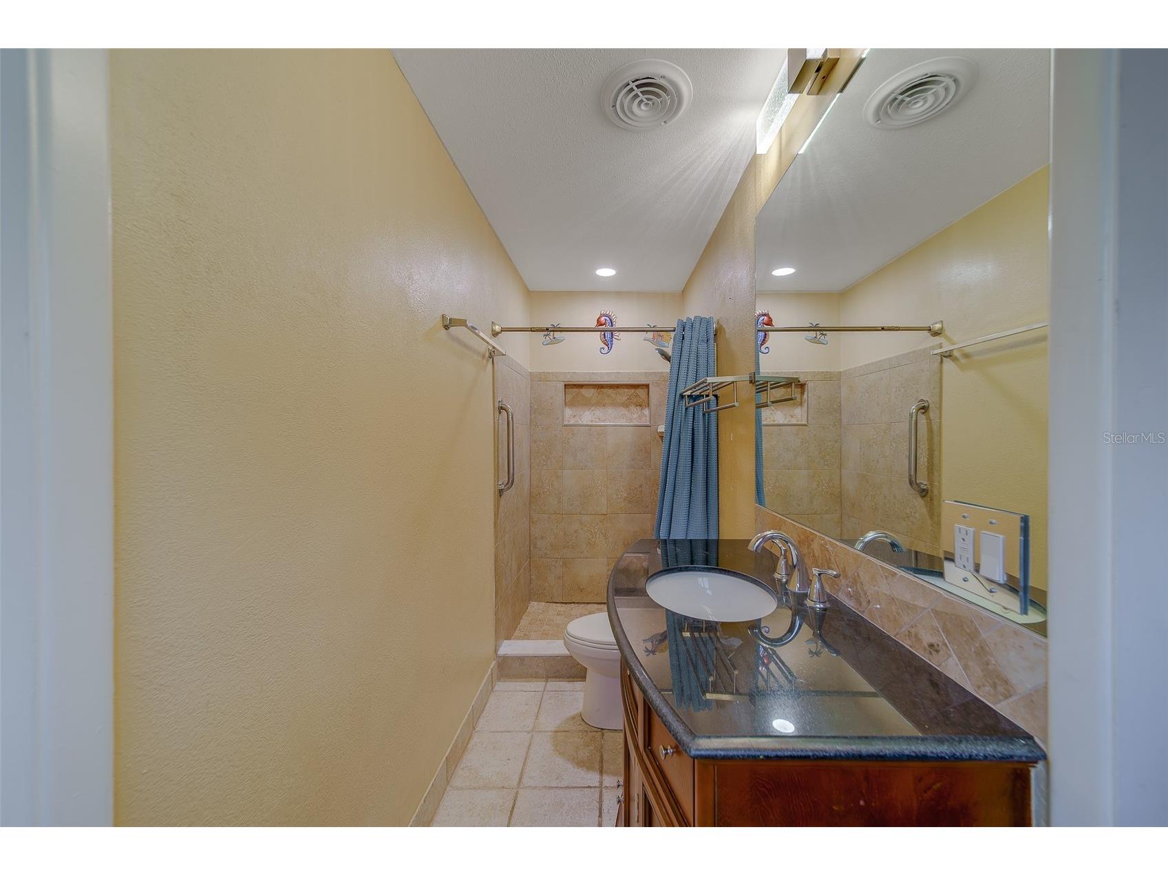 11146 51st Avenue N Saint Petersburg FL 33708 TB8462146 image33