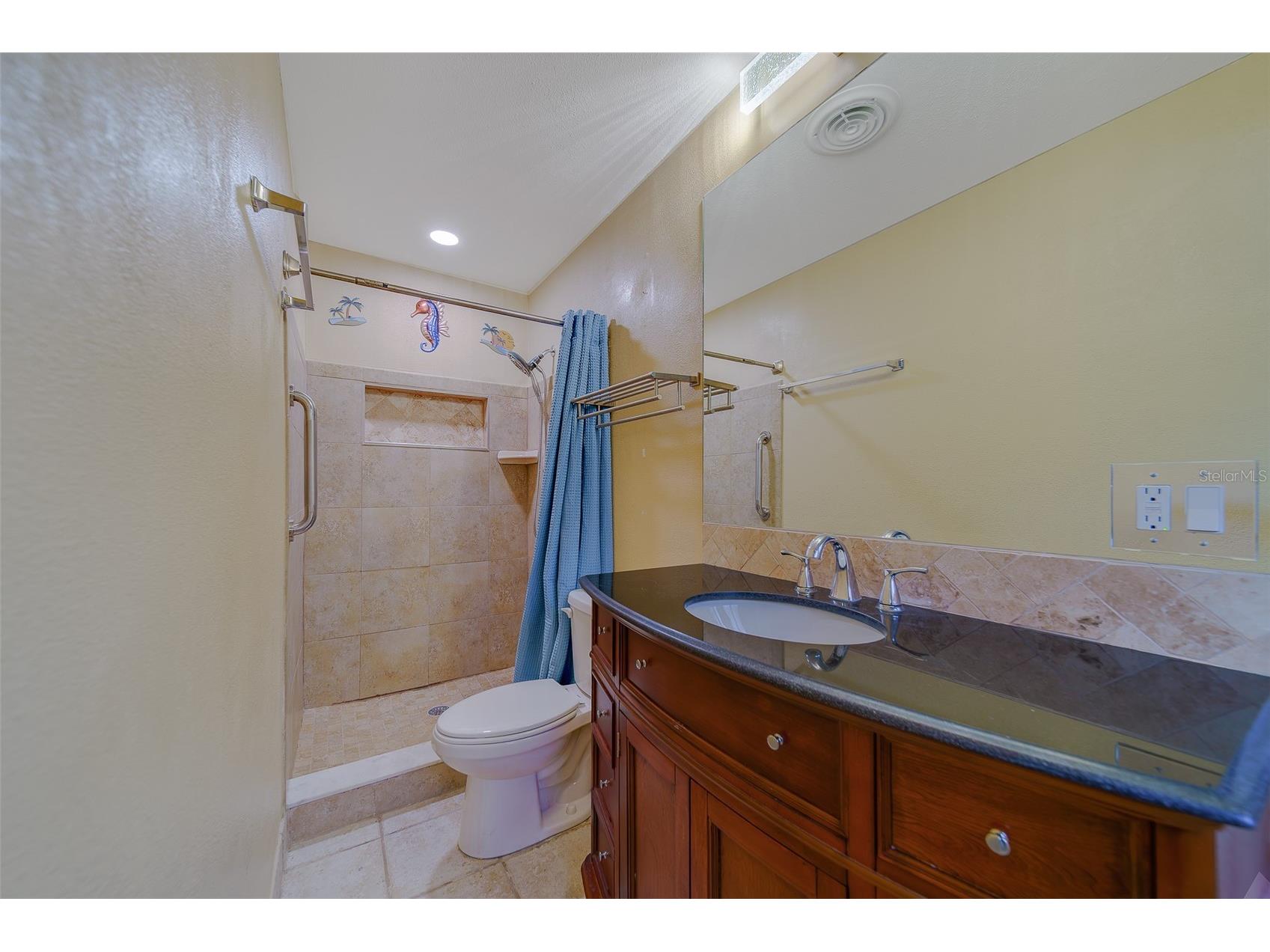 11146 51st Avenue N Saint Petersburg FL 33708 TB8462146 image34