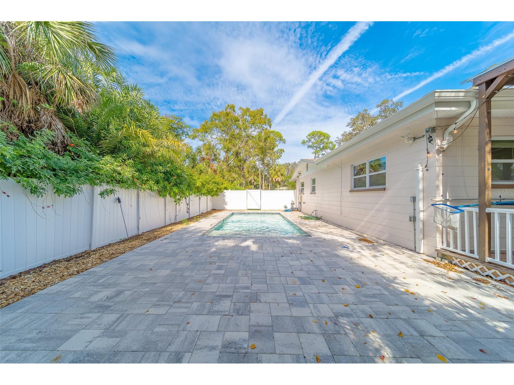 11146 51st Avenue N Saint Petersburg FL 33708 TB8462146 image43