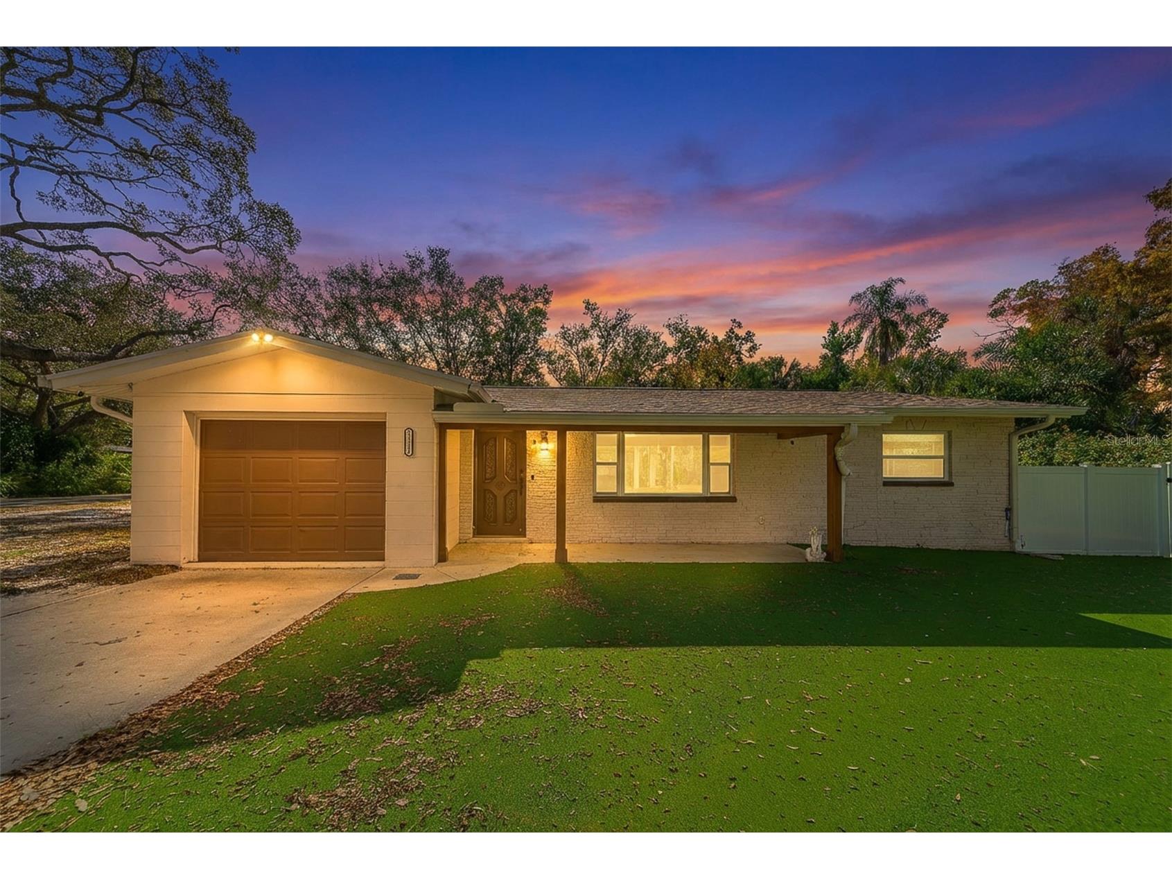 11146 51st Avenue N Saint Petersburg FL 33708 TB8462146 image52