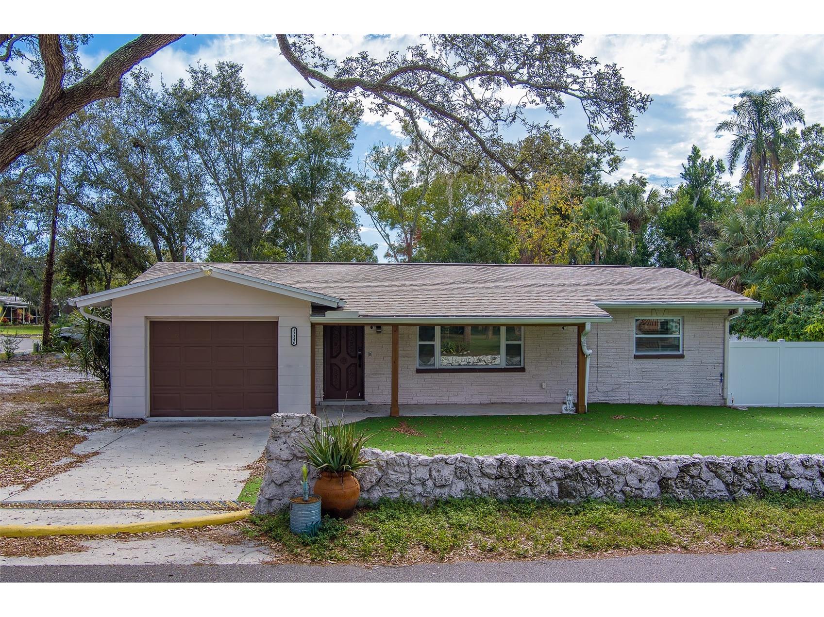 11146 51st Avenue N Saint Petersburg FL 33708 TB8462146 image55