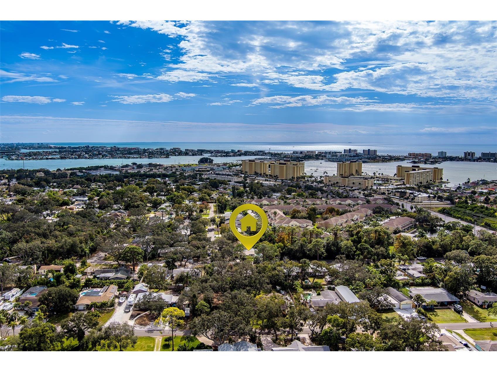 11146 51st Avenue N Saint Petersburg FL 33708 TB8462146 image60