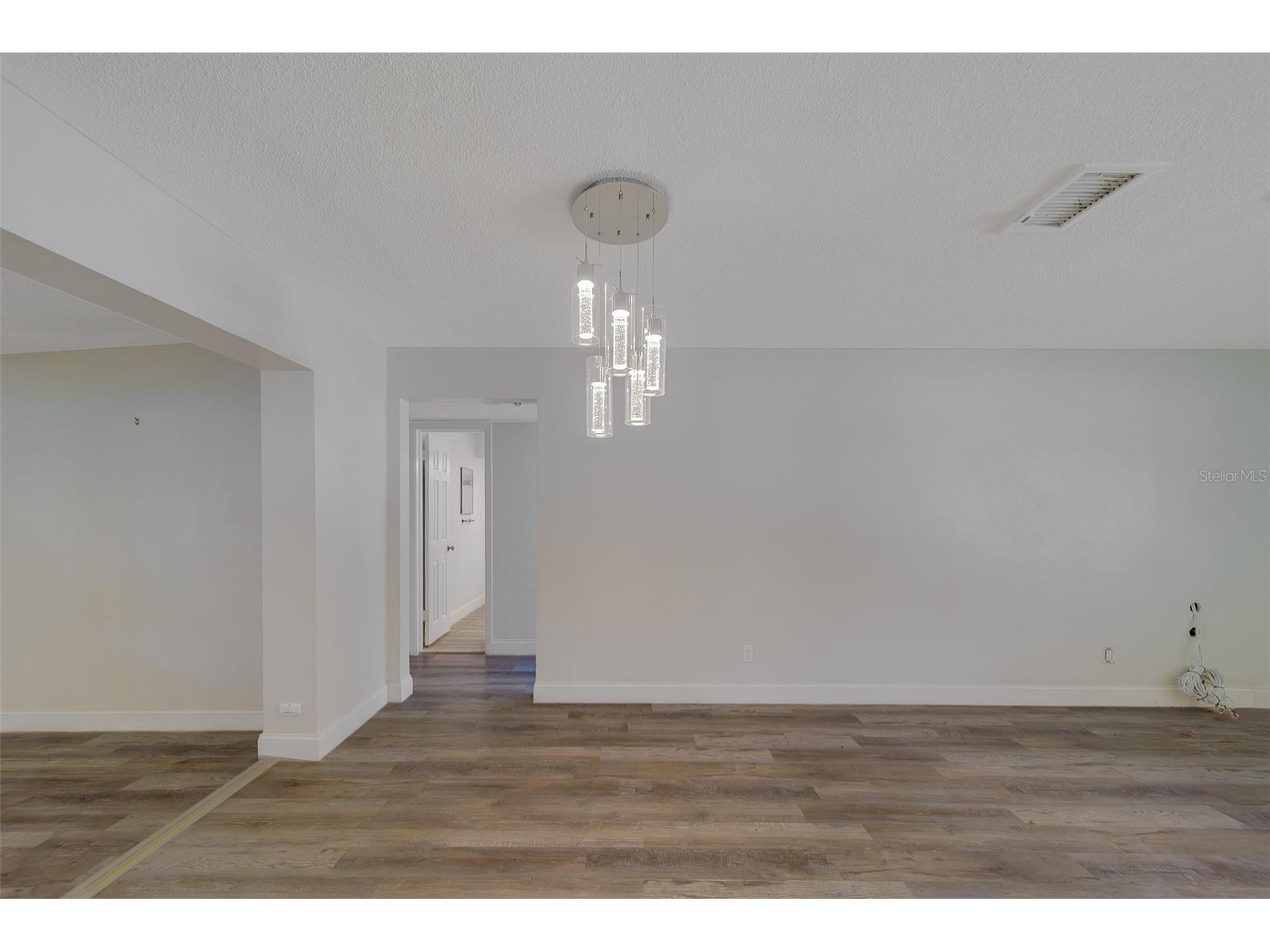 11146 51st Avenue N Saint Petersburg FL 33708 TB8462146 image9