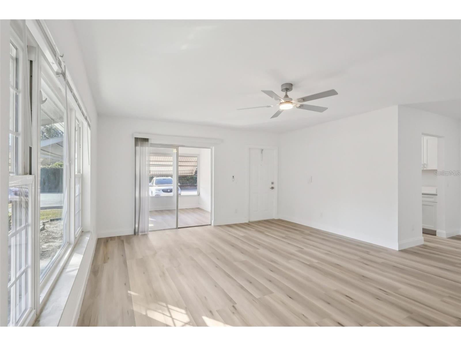 11147 Acme Drive #207D Orlando FL 32825 O6396182 image5