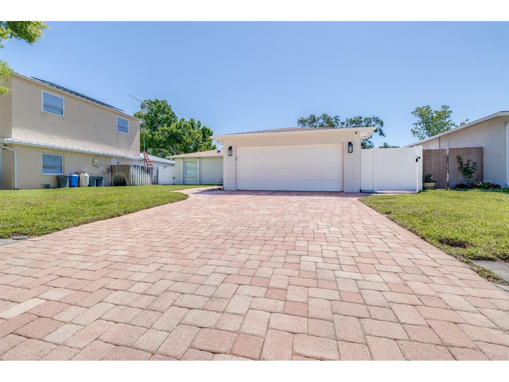 11147 Longhill Drive N Pinellas Park FL 33782 TB8508854 image1