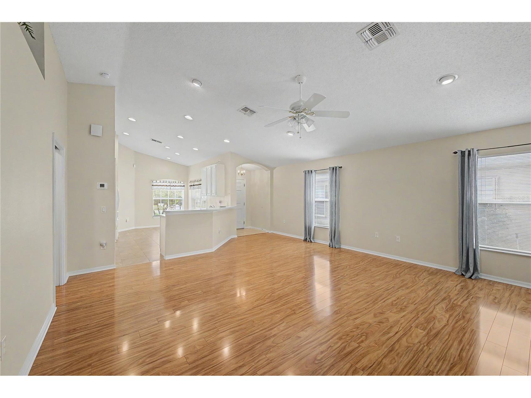 11148 Heathrow Avenue Spring Hill FL 34609 W7885761 image10