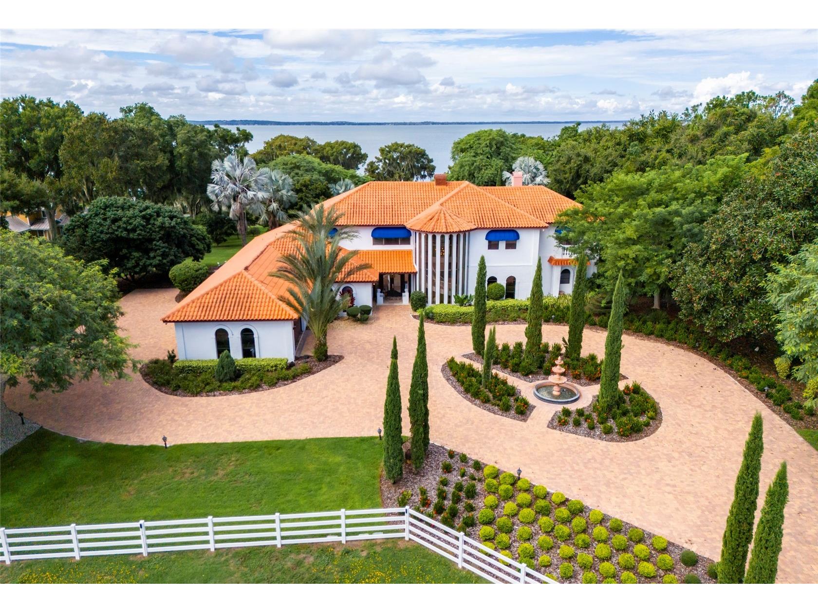 11148 Lane Park Road Tavares FL 32778 - LAKE HARRIS O6270909 image2