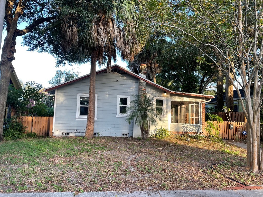 1115 15th Street N Saint Petersburg FL 33705 J937896 image1