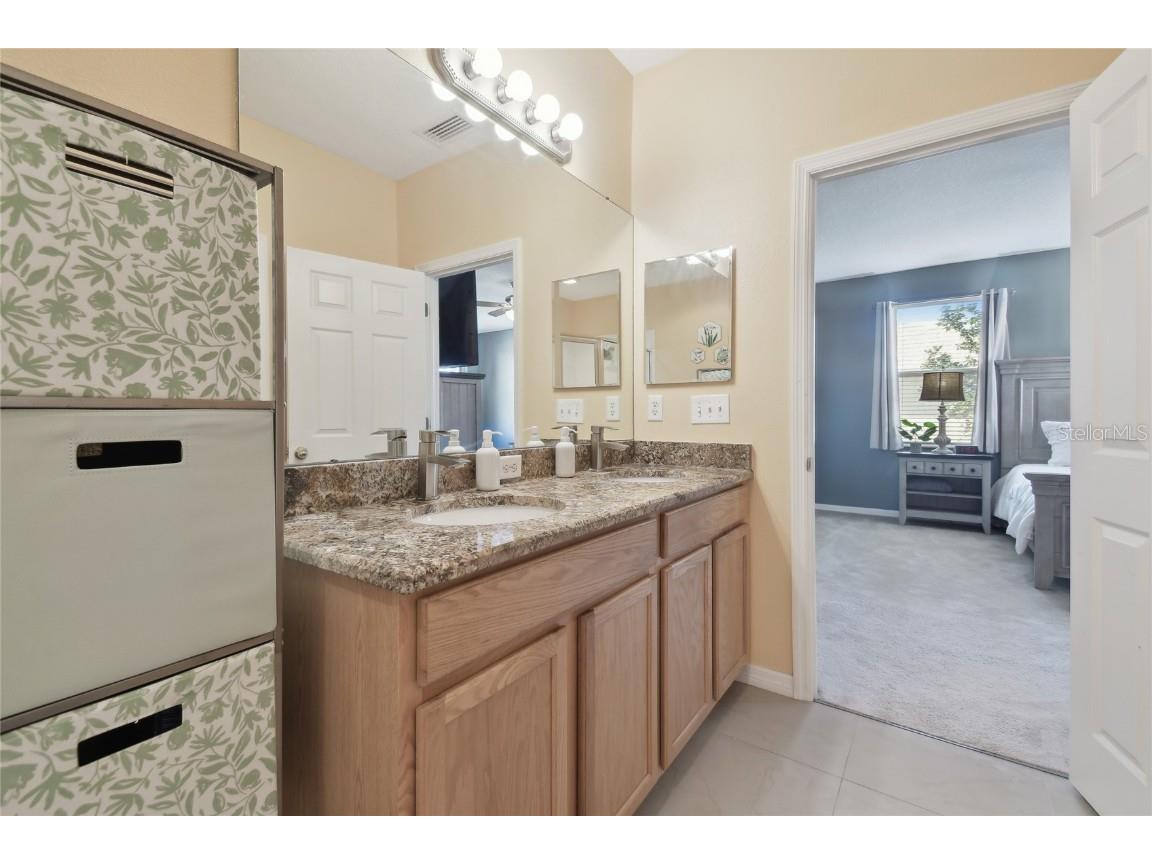 1115 Andrew Aviles Circle Tampa FL 33619 TB8344938 image32