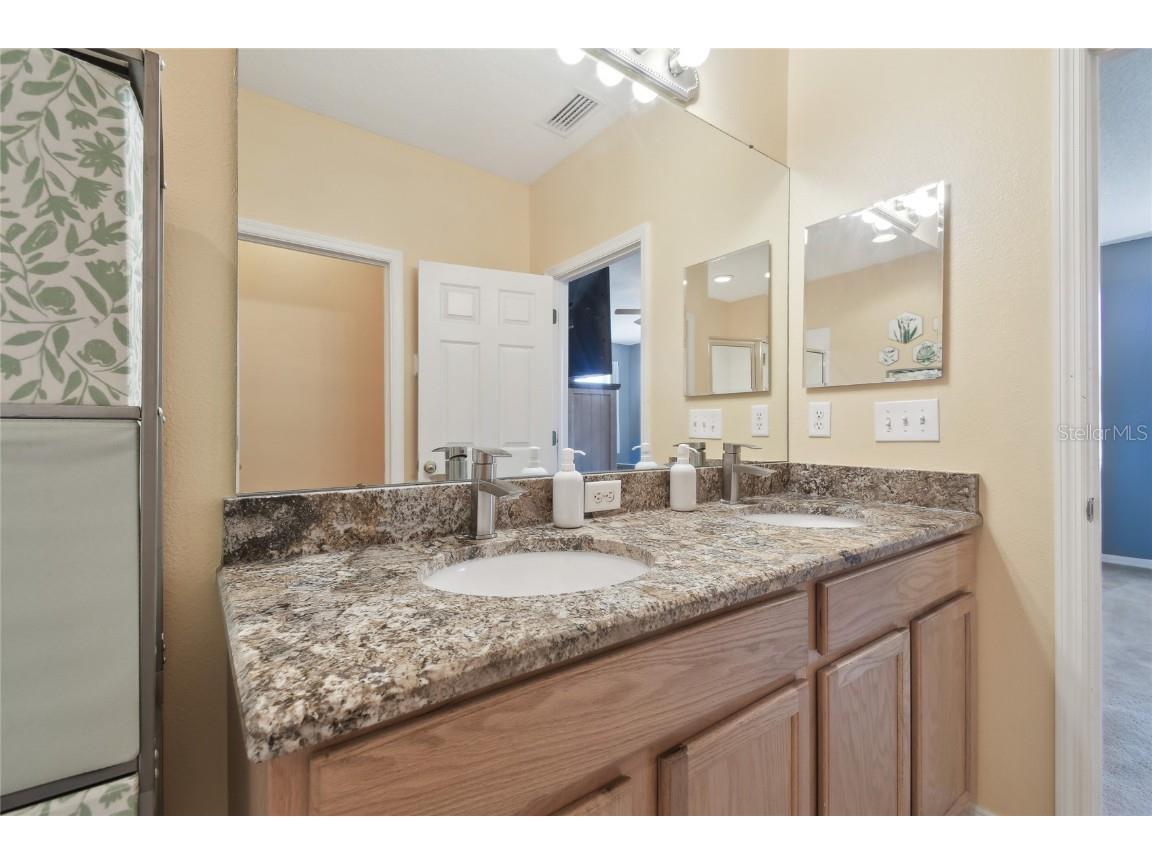 1115 Andrew Aviles Circle Tampa FL 33619 TB8344938 image33