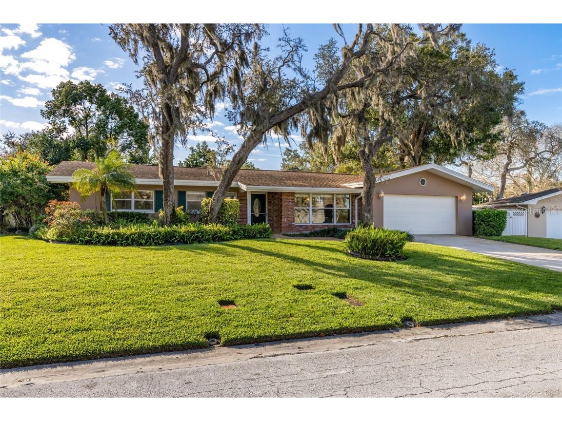 1115 Fairway Dr Dunedin FL 34698 U8224686 image1