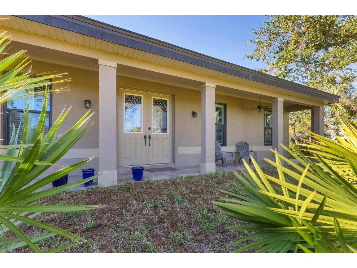 1115 Gladstone Boulevard Englewood FL 34223 N6137291 image1