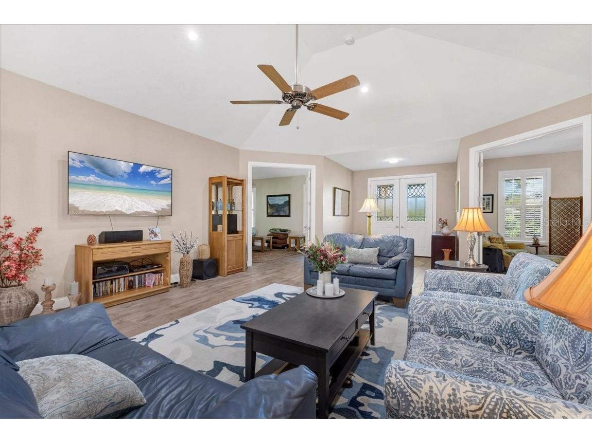 1115 Gladstone Boulevard Englewood FL 34223 N6137291 image10