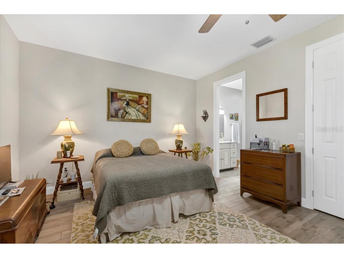 1115 Gladstone Boulevard Englewood FL 34223 N6137291 image21