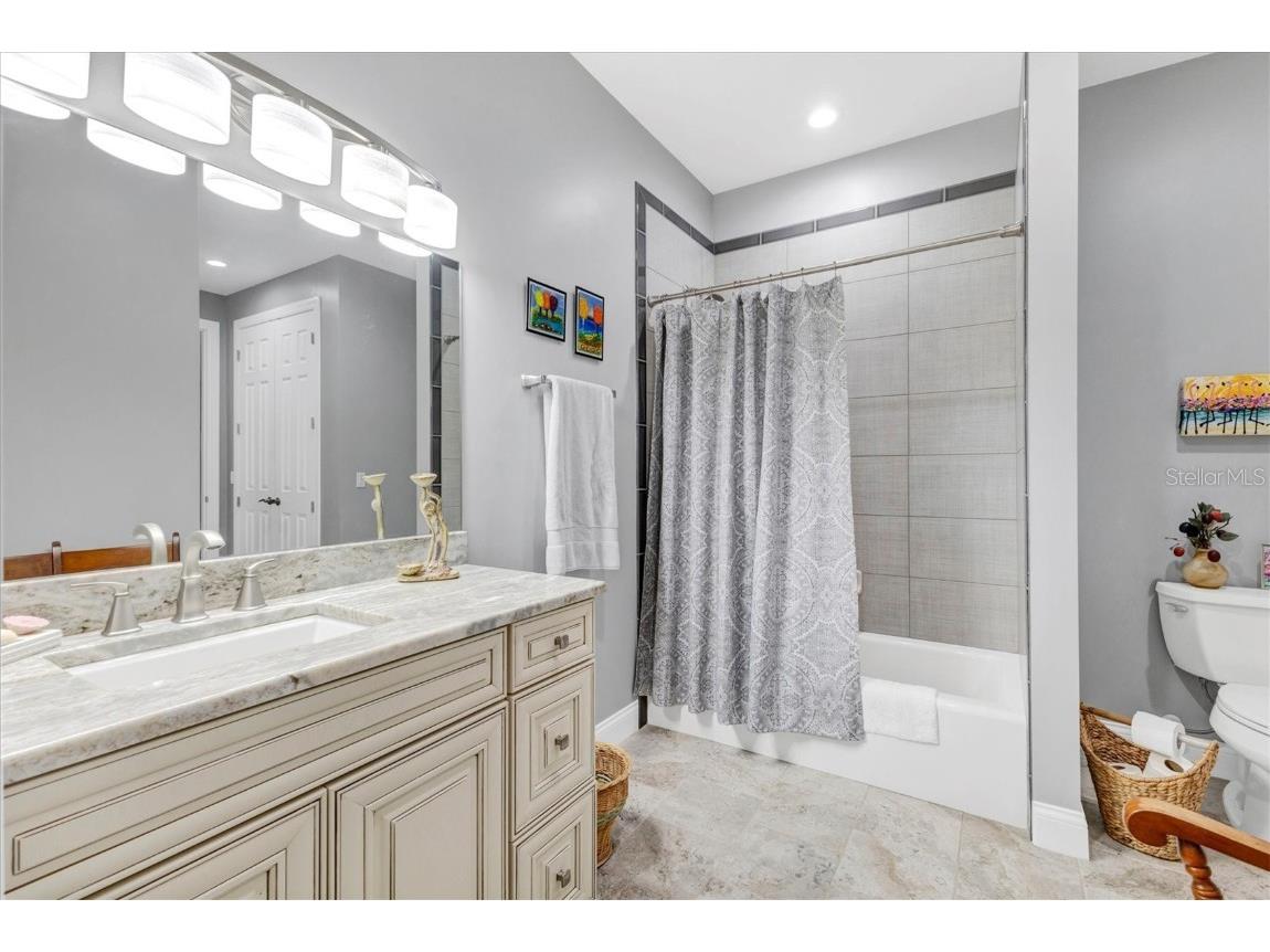 1115 Gladstone Boulevard Englewood FL 34223 N6137291 image23