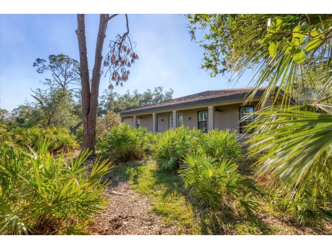 1115 Gladstone Boulevard Englewood FL 34223 N6137291 image3