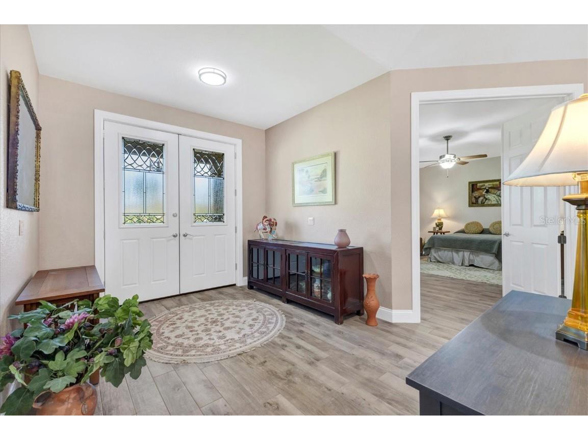 1115 Gladstone Boulevard Englewood FL 34223 N6137291 image5