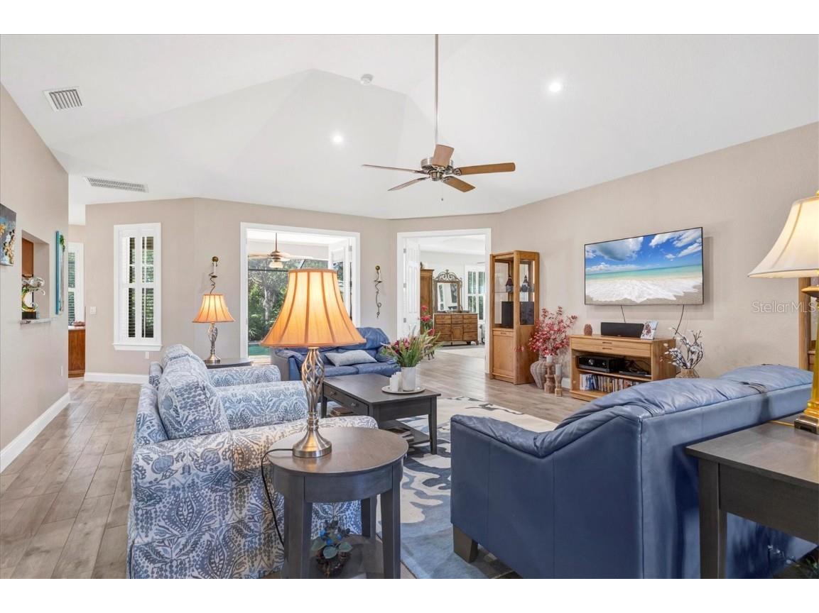 1115 Gladstone Boulevard Englewood FL 34223 N6137291 image7