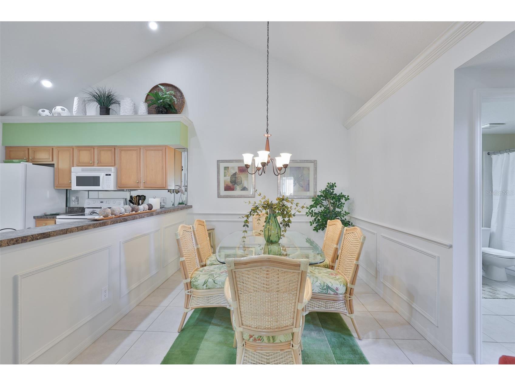 1115 Golfview Woods Drive Sun City Center FL 33573 TB8500610 image9