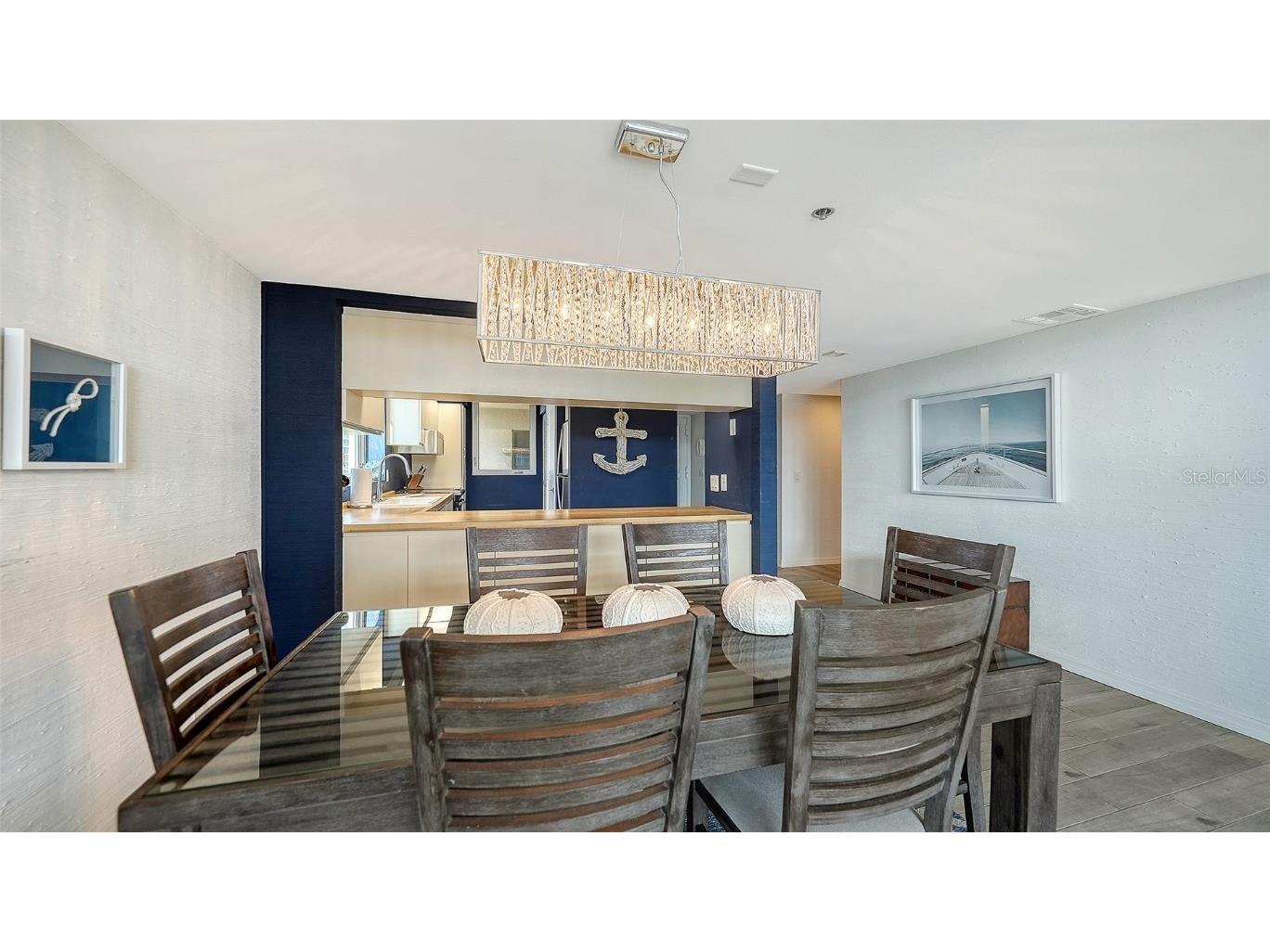 1115 Gulf Of Mexico Drive #401 Longboat Key FL 34228 A4671664 image13