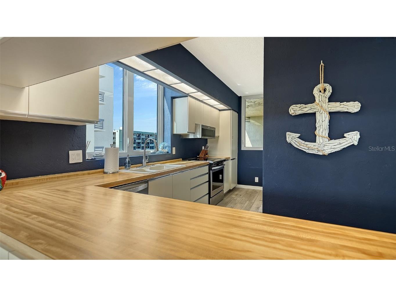 1115 Gulf Of Mexico Drive #401 Longboat Key FL 34228 A4671664 image15