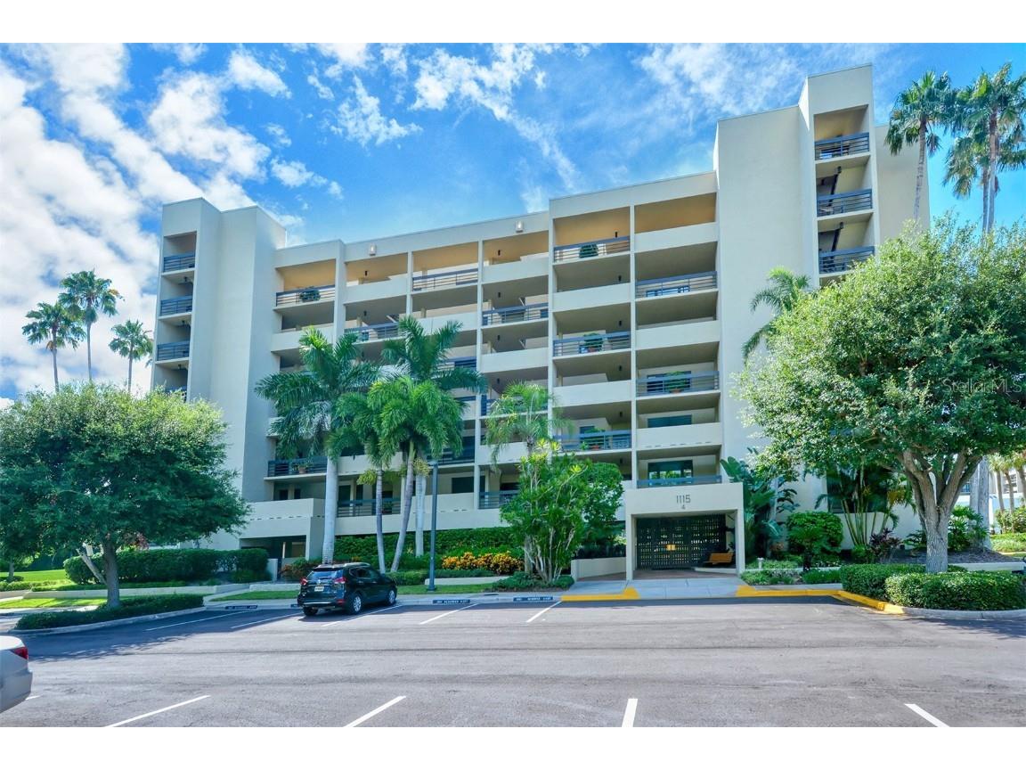 1115 Gulf Of Mexico Drive #401 Longboat Key FL 34228 A4671664 image2