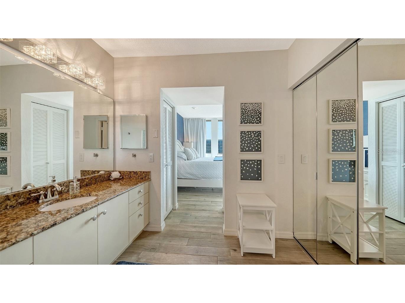 1115 Gulf Of Mexico Drive #401 Longboat Key FL 34228 A4671664 image25