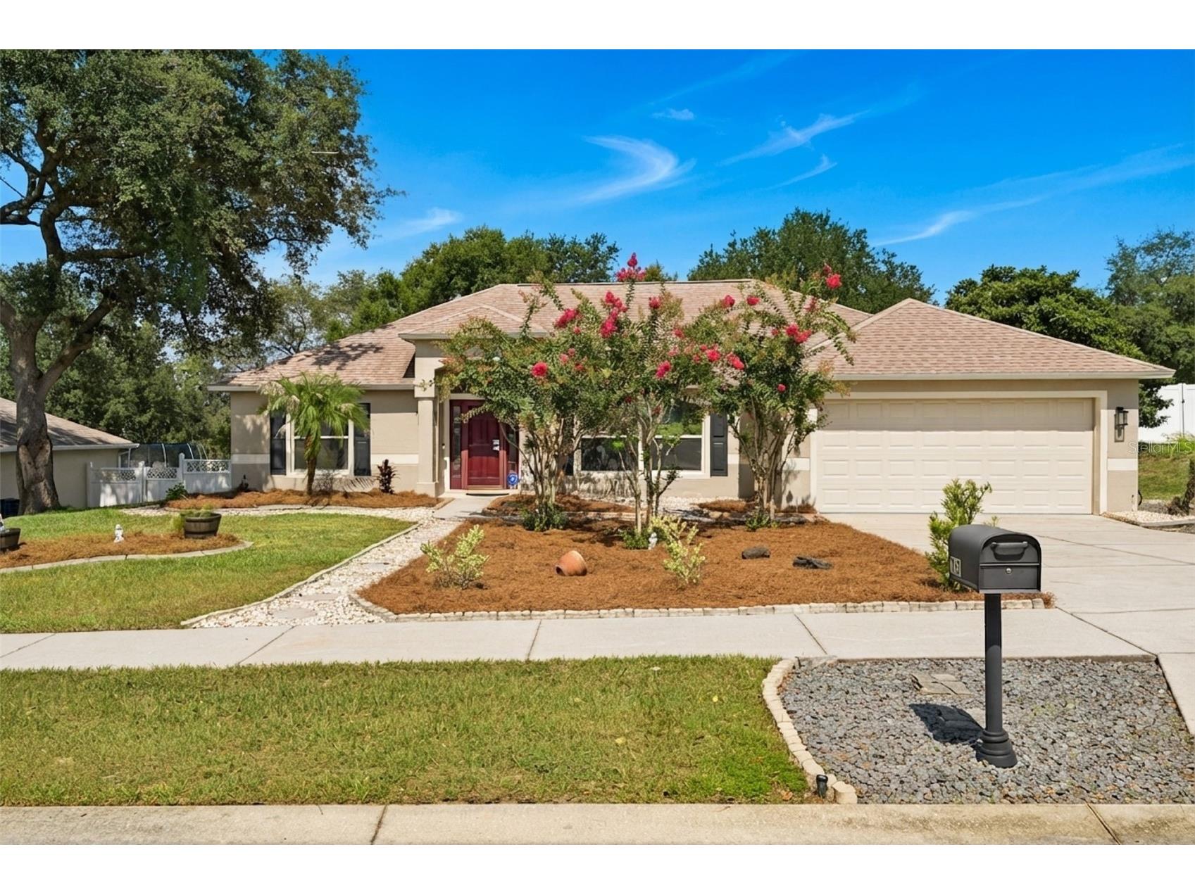 1115 Lakeview Oaks Drive Minneola FL 34715 G5114952 image1