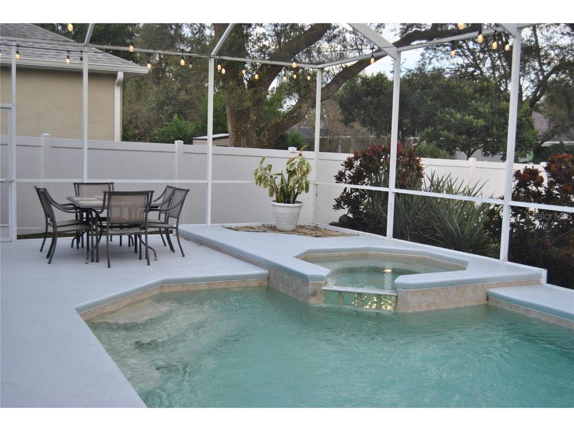 1115 Lumsden Trace Circle Valrico FL 33594 TB8444046 image19