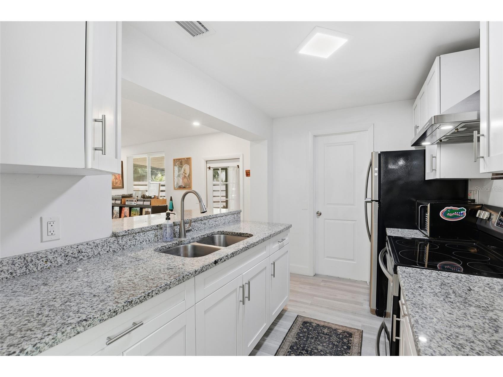 1115 NE 5th Place Gainesville FL 32601 GC536771 image12