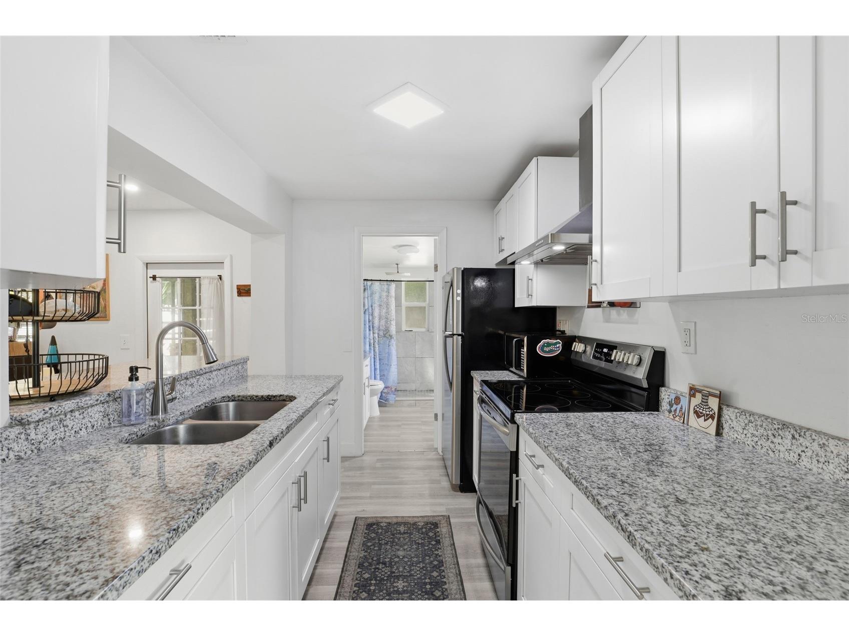 1115 NE 5th Place Gainesville FL 32601 GC536771 image13